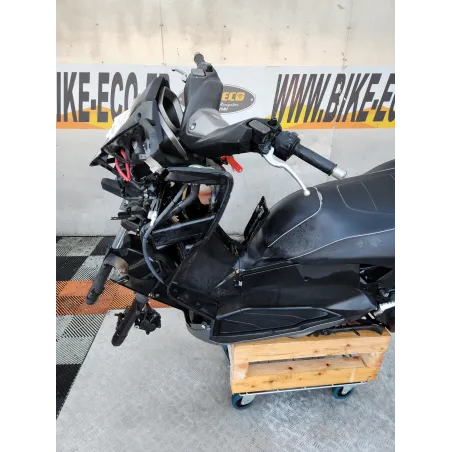 YAMAHA YP 250 R XMAX