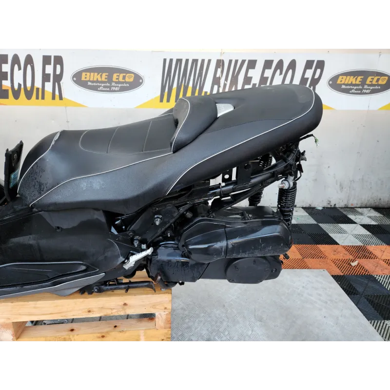 YAMAHA YP 250 R XMAX