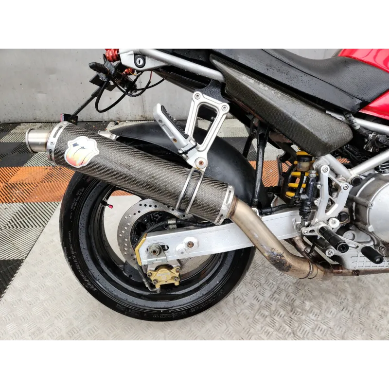 DUCATI MONSTER 900