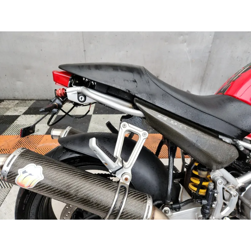 DUCATI MONSTER 900