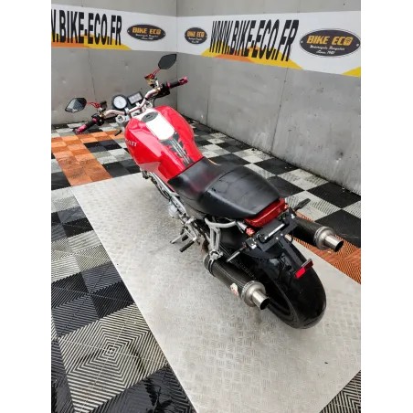 DUCATI MONSTER 900