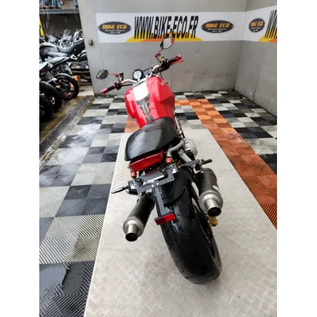 DUCATI MONSTER 900