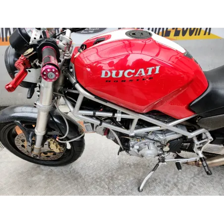 DUCATI MONSTER 900
