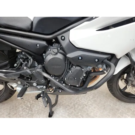 YAMAHA XJ6 600