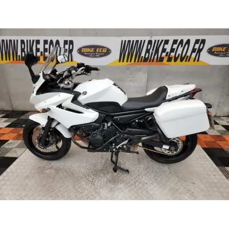 YAMAHA XJ6 600