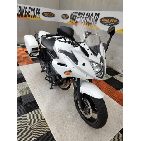 YAMAHA XJ6 600