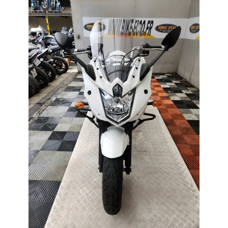 YAMAHA XJ6 600