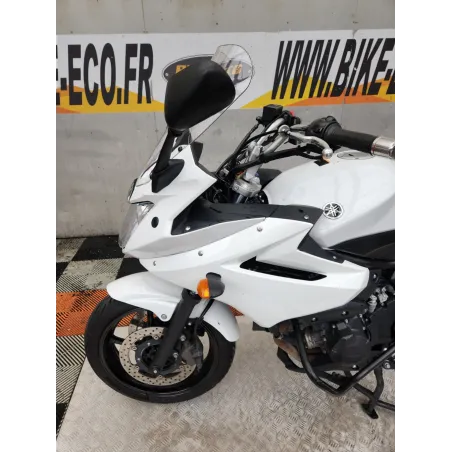 YAMAHA XJ6 600