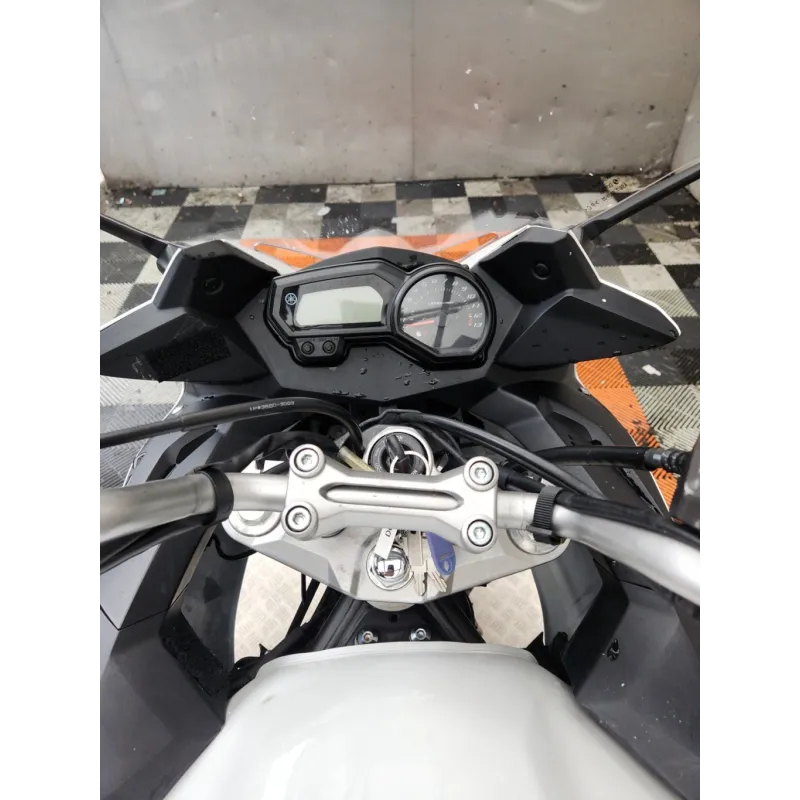 YAMAHA XJ6 600