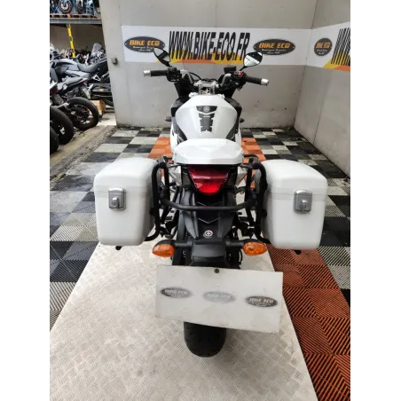 YAMAHA XJ6 600