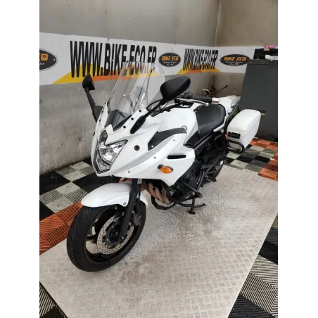 YAMAHA XJ6 600