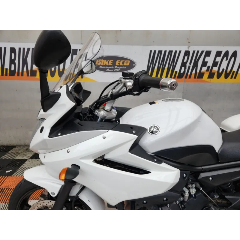 YAMAHA XJ6 600