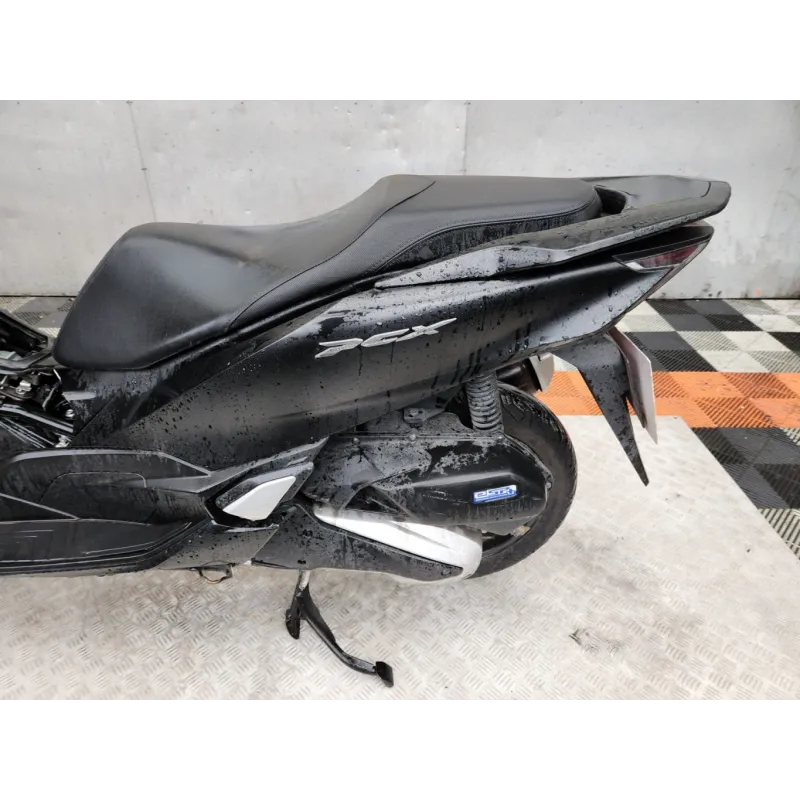 HONDA PCX 125 .