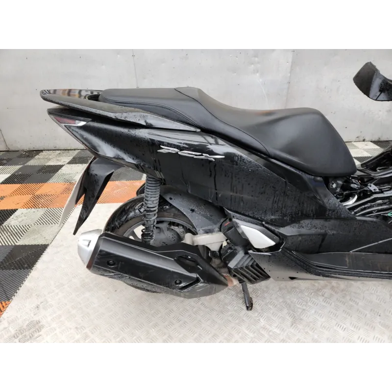 HONDA PCX 125 .