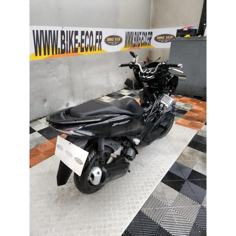 HONDA PCX 125 .