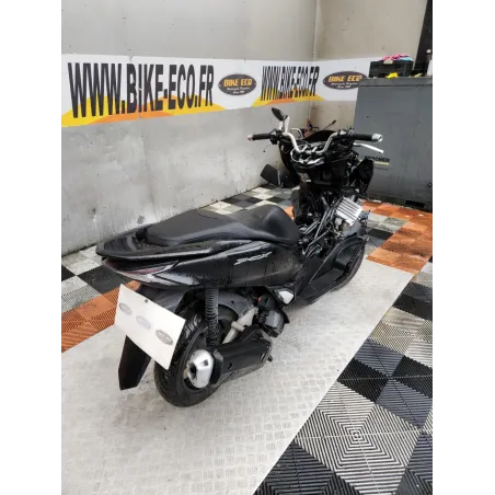 HONDA PCX 125 .