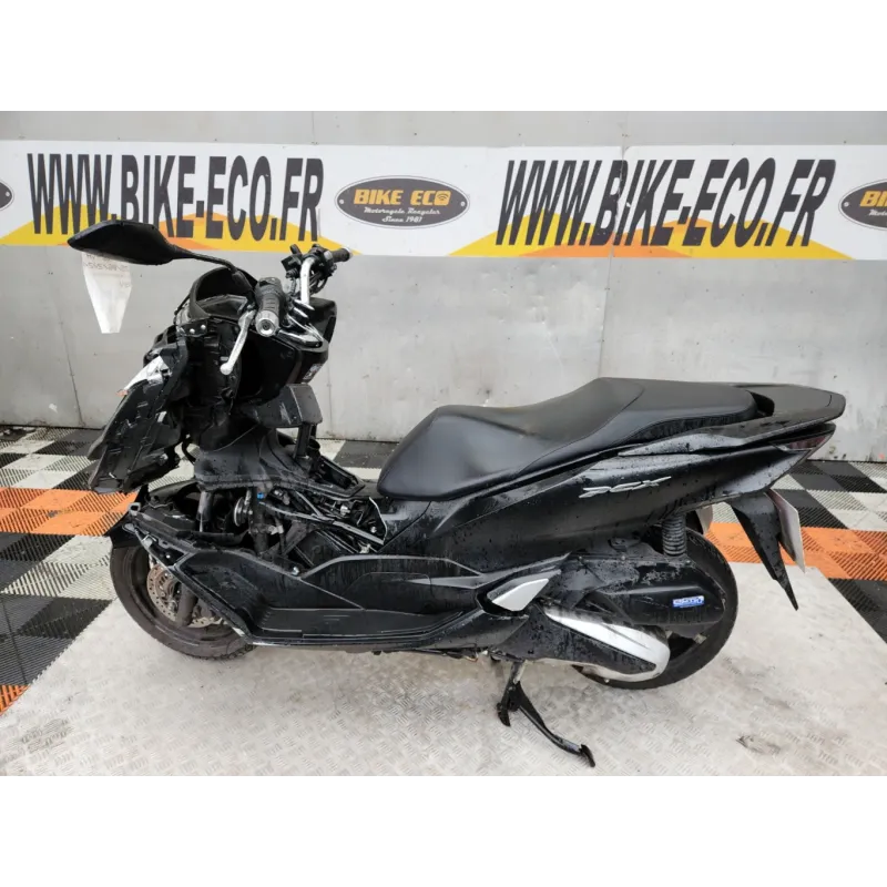 HONDA PCX 125 .