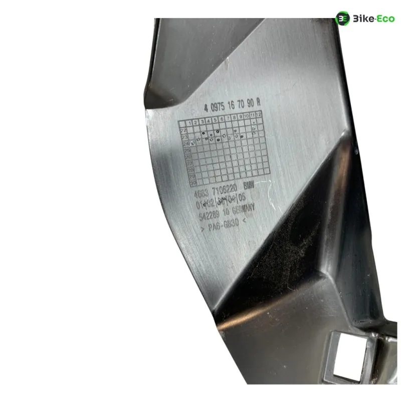 Cache carenage ecope droite BMW S 1000 XR 2024-2026 K69