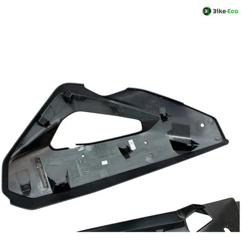 Cache carenage ecope droite BMW S 1000 XR 2024-2026 K69
