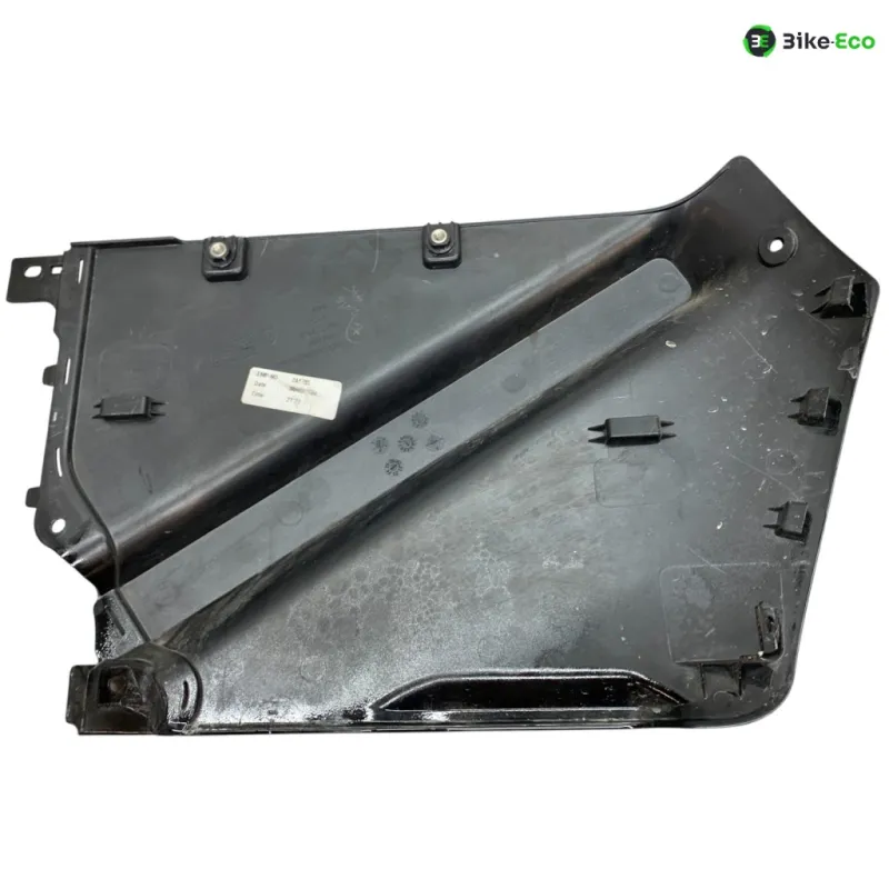 Cache lateral gauche BMW CE 02 2024-2026