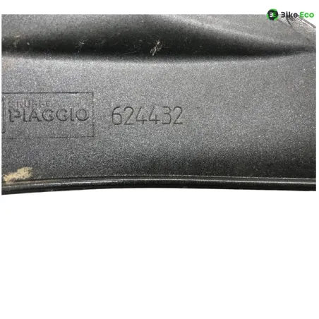 Cache carenage face avant PIAGGIO MP3 250 2008-2009 LT