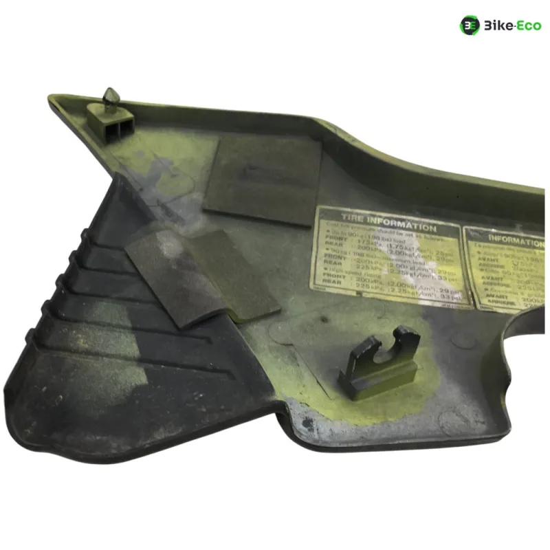 Cache carenage sous selle droit YAMAHA XJ 600 1989-1991