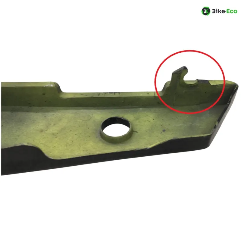 Cache carenage sous selle droit YAMAHA XJ 600 1989-1991