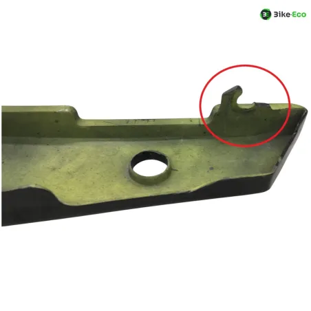 Cache carenage sous selle droit YAMAHA XJ 600 1989-1991