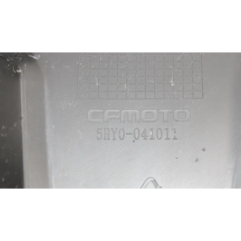 Cache carenage face avant CF MOTO UFORCE 1000 2019 - 2023
