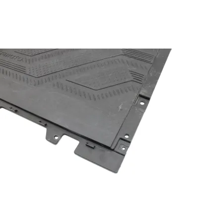 Plancher marche pied gauche CF MOTO UFORCE 1000 2019 - 2023