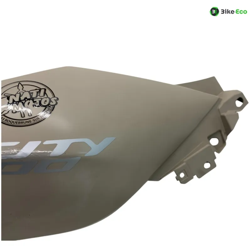Cache carenage coque arriere droit YAMAHA MWD 300 TRICITY 2020-2022