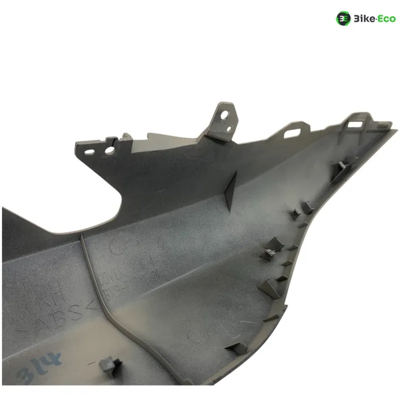 Cache carenage coque arriere droit YAMAHA MWD 300 TRICITY 2020-2022