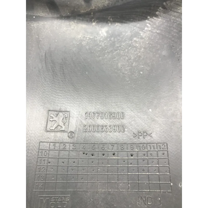 Tablier avant PEUGEOT KISBEE 50 2011-2017 2T