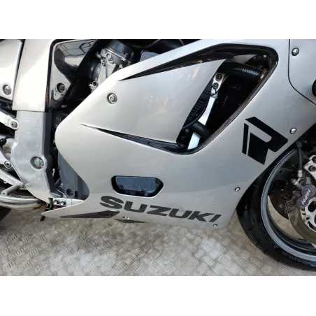 SUZUKI GSXR 750
