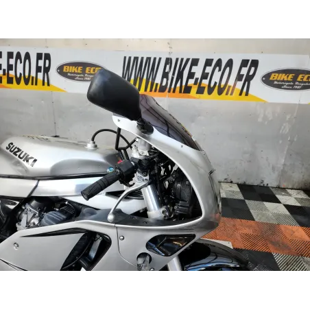 SUZUKI GSXR 750