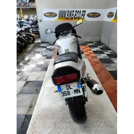 SUZUKI GSXR 750