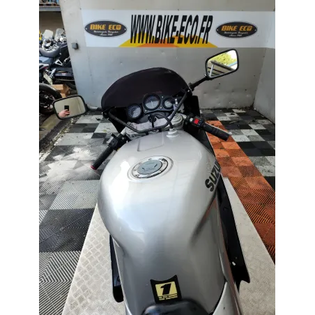 SUZUKI GSXR 750