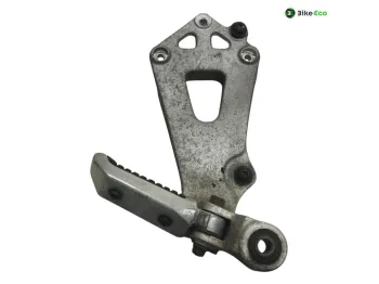 Platine et repose pieds arriere droit SUZUKI GSXR 1100 1986-1988