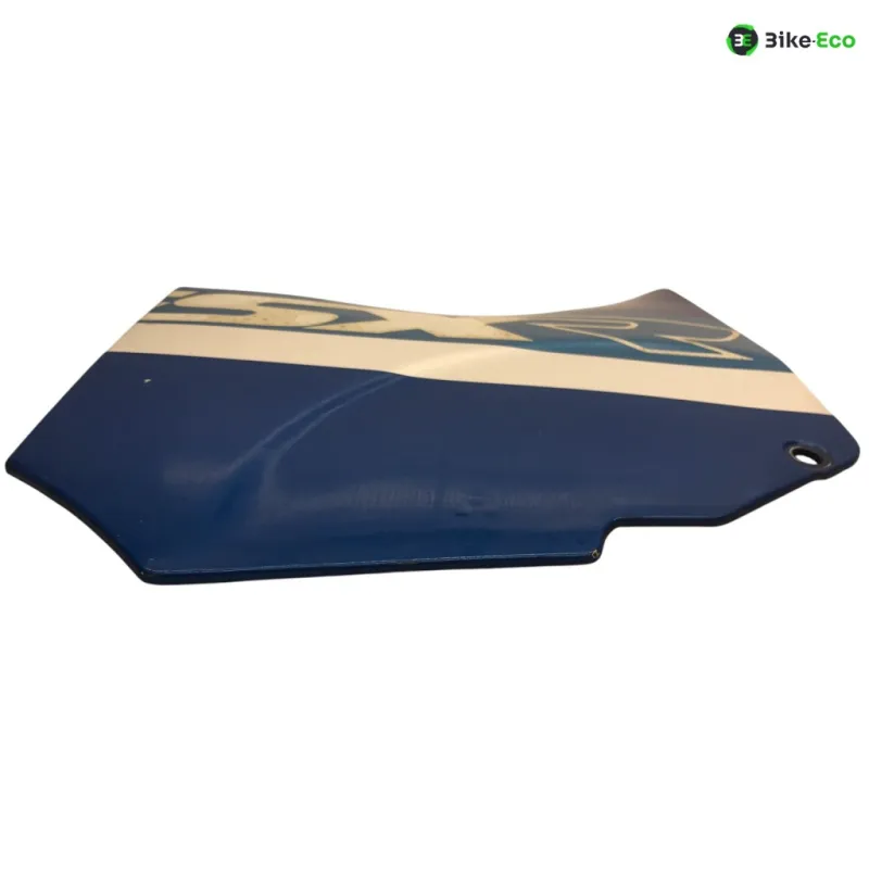 Cache carenage sous selle droit SUZUKI GSXR 1100 1986-1988