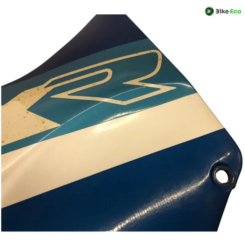 Cache carenage sous selle droit SUZUKI GSXR 1100 1986-1988
