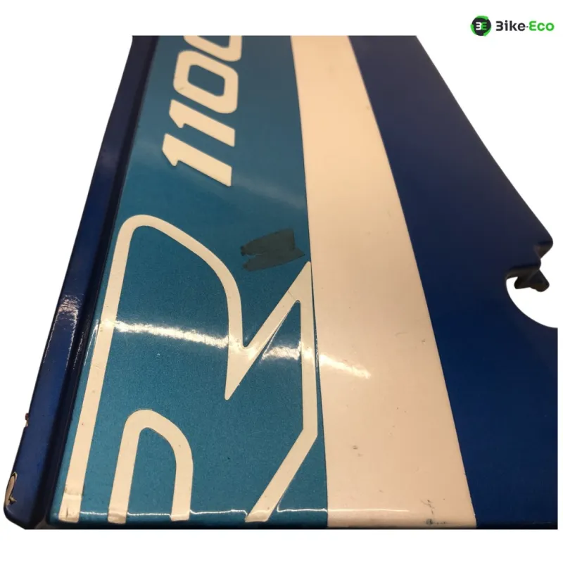 Cache carenage coque arriere gauche SUZUKI GSXR 1100 1986-1988
