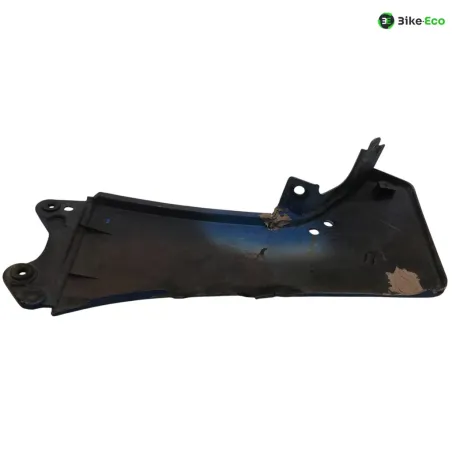 Cache carenage coque arriere droit SUZUKI GSXR 1100 1986-1988