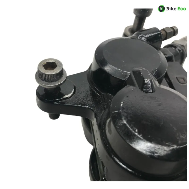 Etrier de frein avant gauche SUZUKI GSXR 1100 1986-1988