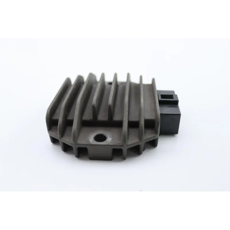 Regulateur charge batterie YAMAHA YPR 125 XMAX 2010 - 2013