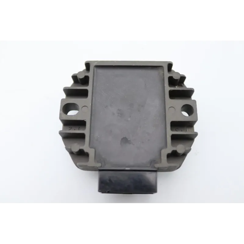 Regulateur charge batterie YAMAHA YPR 125 XMAX 2010 - 2013
