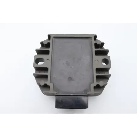 Regulateur charge batterie YAMAHA YPR 125 XMAX 2010 - 2013