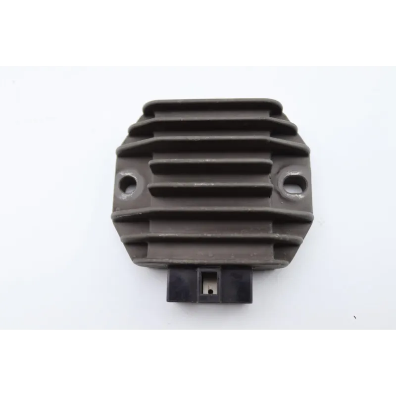 Regulateur charge batterie YAMAHA YPR 125 XMAX 2010 - 2013