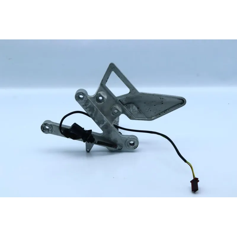 Platine avant droite YAMAHA TZR 50 2003 - 2013