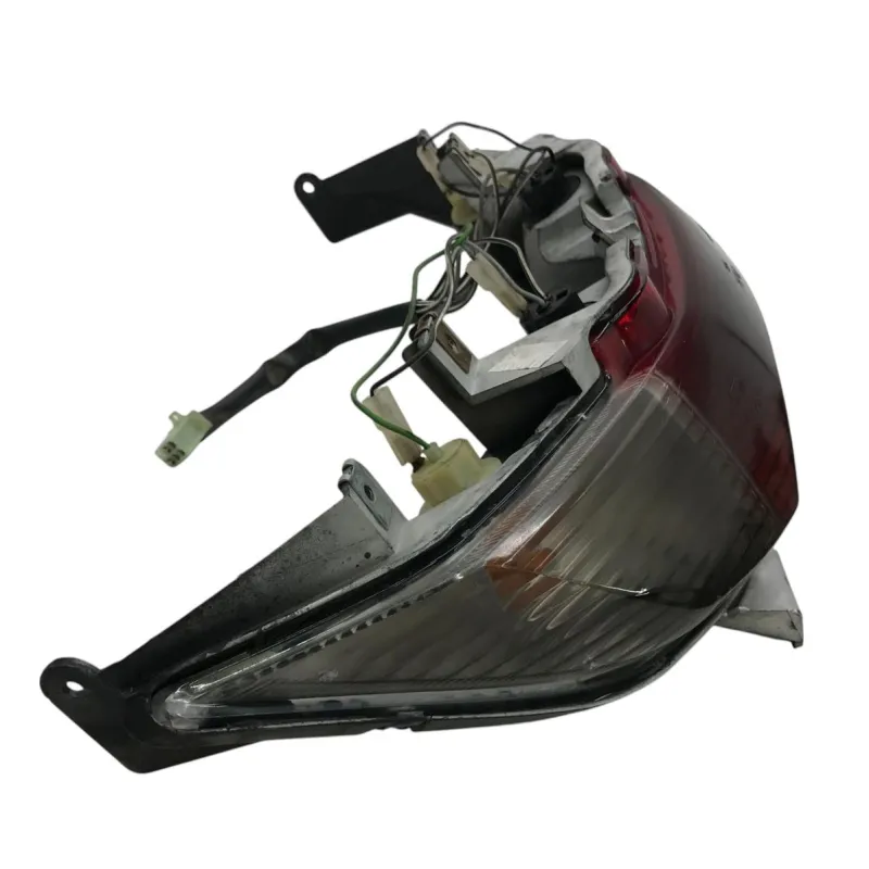 Feu arriere SUZUKI UH 125 2002-2006 BURGMAN