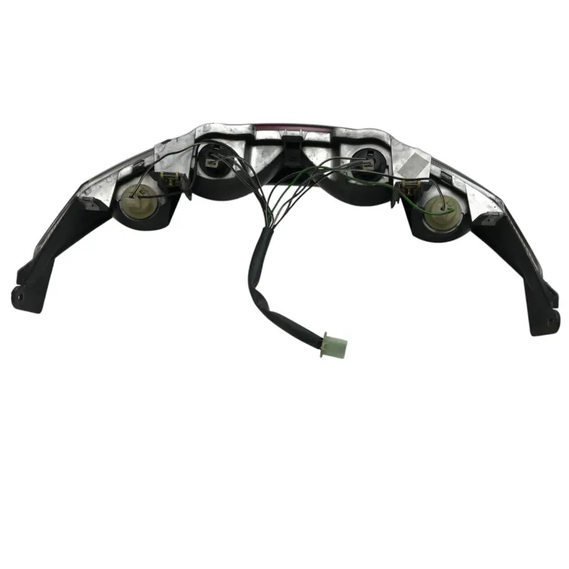 Feu arriere SUZUKI UH 125 2002-2006 BURGMAN